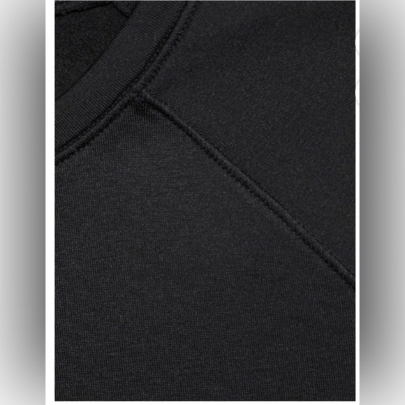 ClimateRight Cuddl Duds black base layer plush warmth long seeve crew Top sz XS - Picture 4 of 9
